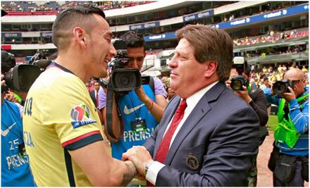 Sambueza ya es un jugador de edad avanzada: Miguel Herrera 