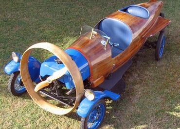 Conoce el helicron, el auto que tiene su propia hélice