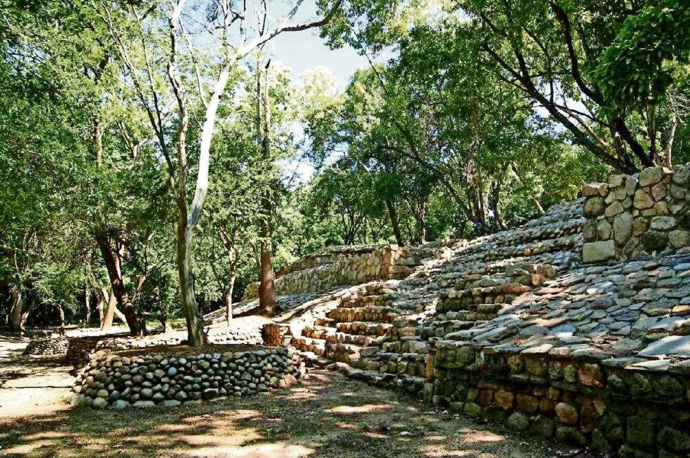 A 17 kilómetros del juego hallado está la zona arqueológica Bocana del Río Copalita (en la imagen), descubierta hace unos años y de reciente apertura al público (ARCHIVO EL UNIVERSAL)