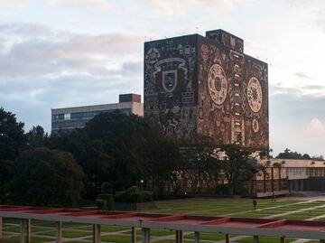 Más de 300 mil alumnos de la UNAM regresan a clases este lunes