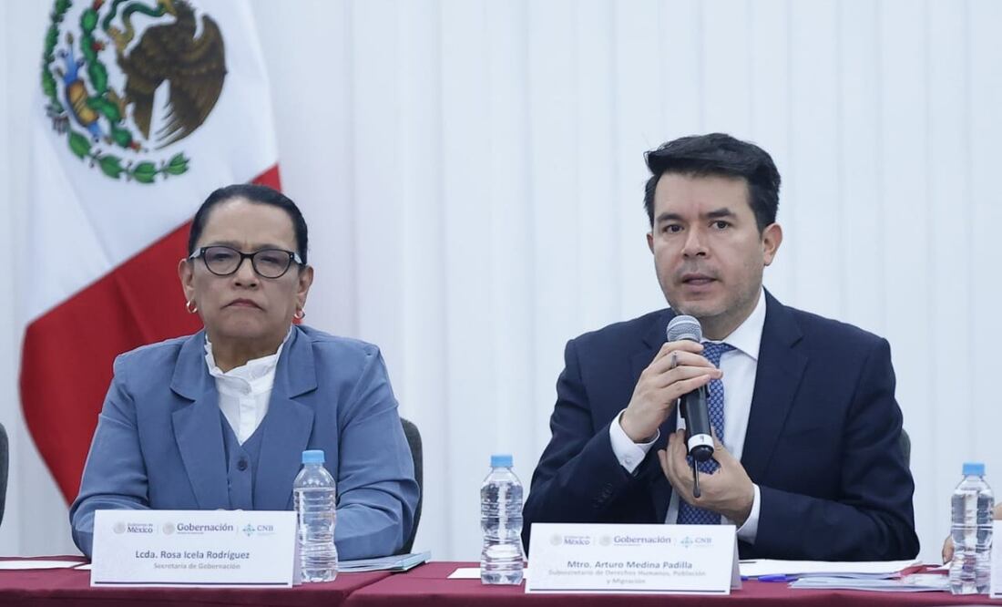 Rosa Icela Rodríguez encabezó la mesa de diálogo sobre la agenda de desaparición y búsqueda de personas con colectivos en el Hotel Ejecutivo. Foto: Fernanda Rojas/ EL UNIVERSAL