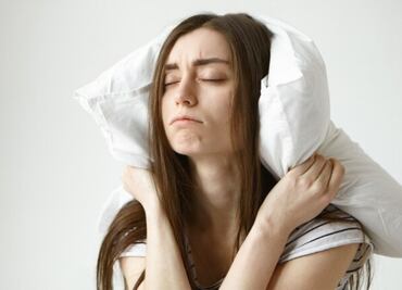 Cómo recuperar el sueño perdido en el fin de semana, según Harvard