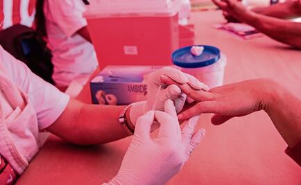 Mexican official resigns as HIV drug shortage sparks outcry