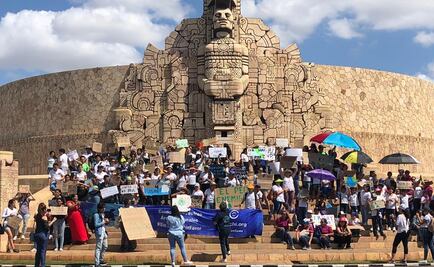 Niños y jóvenes marchan por el planeta y medio ambiente en Yucatán