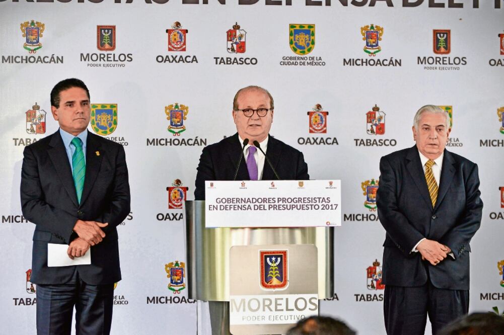 Los gobernadores progresistas Silvano Aureoles, Graco Ramírez y Arturo Núñez dijeron, en conferencia, que junto con los diputados y senadores buscarán que la reducción de recursos a estados y municipios no se aplique (CIUDADANOS MX)