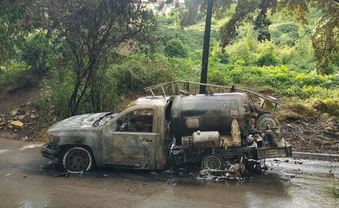 Ambas unidades quedaron totalmente calcinadas. Foto: Cortesía