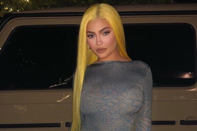 Kylie Jenner es criticada por usar piel animal tras hablar de los incendios en Australia