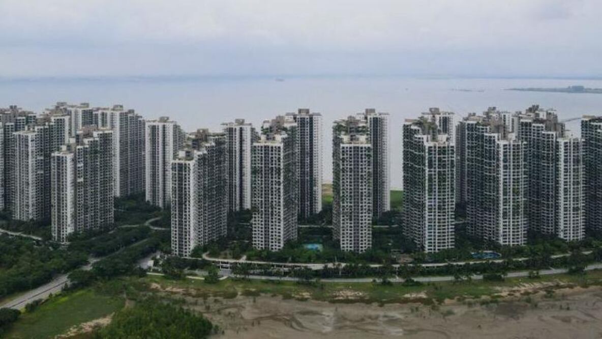 El mayor desarrollador inmobiliario chino, Country Garden, presentó en 2016 Forest City, un megaproyecto de 100 mil millones de dólares. Foto: BBC