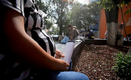 Video. Policías auxilian a mujer que tuvo parto en calles de Veracruz