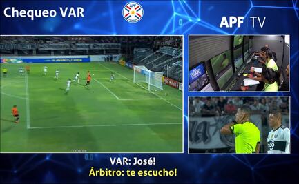 En Paraguay sí revelan las pláticas entre el VAR y el árbitro