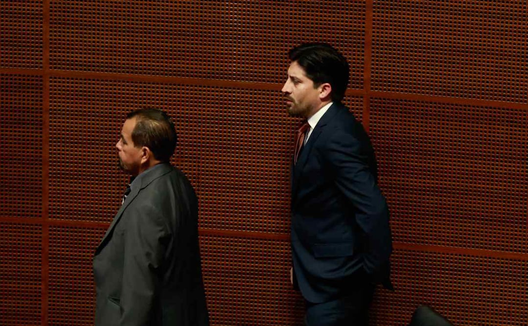 Toma de protesta a Omar Alejandro López Campos, suplente del senador Enrique Inzunza, en el Senado de la República. Foto: Diego Simón Sánchez / EL UNIVERSAL