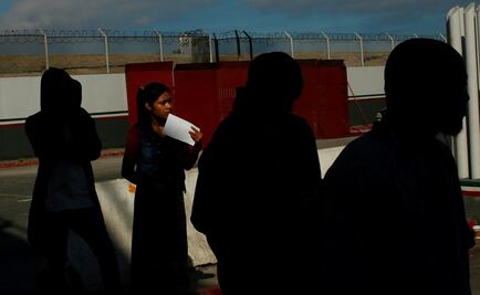 Deportan a cerca de 50 mexicanos de Estados Unidos a Tijuana