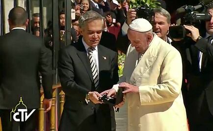 Dan a Francisco llaves de la Ciudad de México