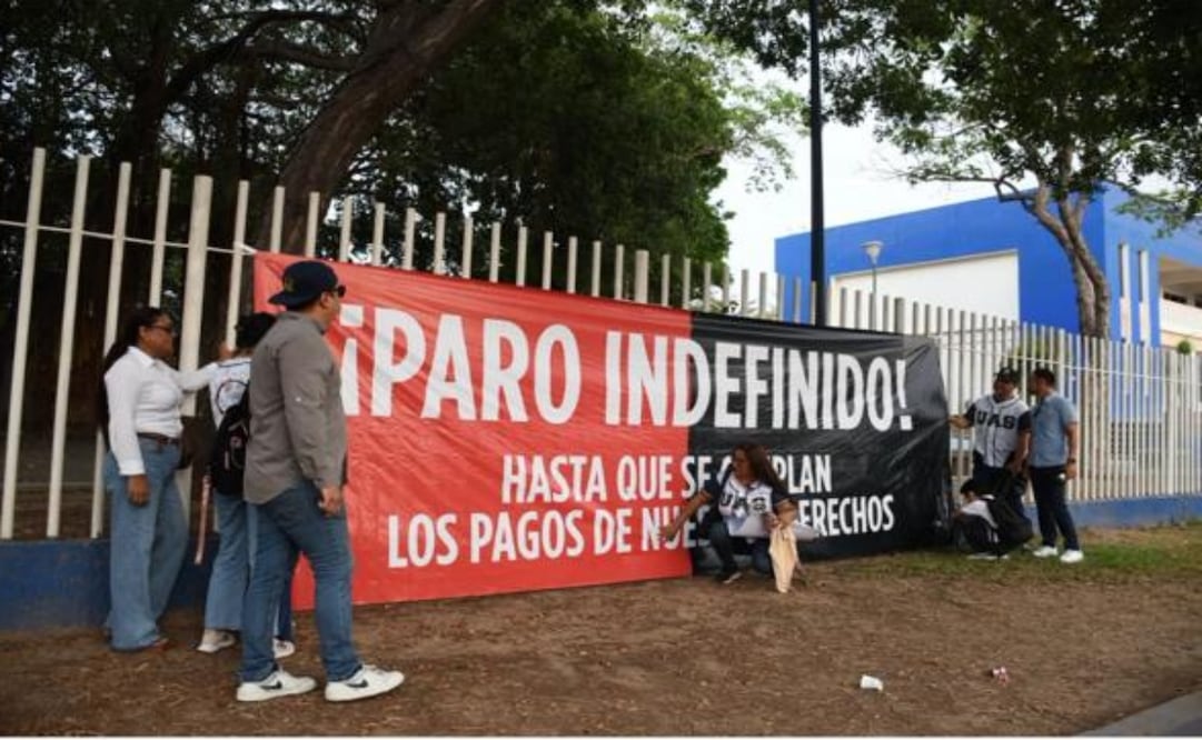 Sindicato de la UAS estalla paro indefinido; denuncian crisis financiera y falta de recursos federales. Foto: Especial
