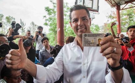 Murat saca ventaja de 8 puntos, según conteo rápido