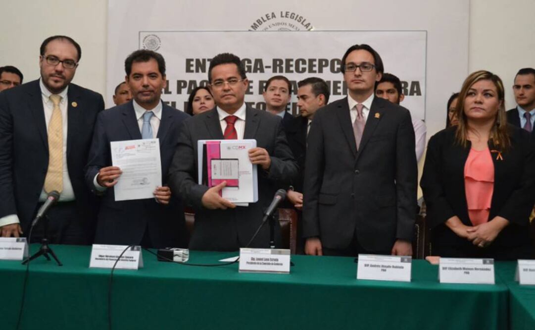El gobierno de la Ciudad de México indicó que el Paquete Económico se formuló en criterios de austeridad y eficiencia en la recaudación y de recursos públicos. (Foto: @GobiernoDF)