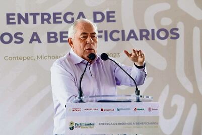 Se jalonean góber Cosío y exmandatarios por  candidaturas