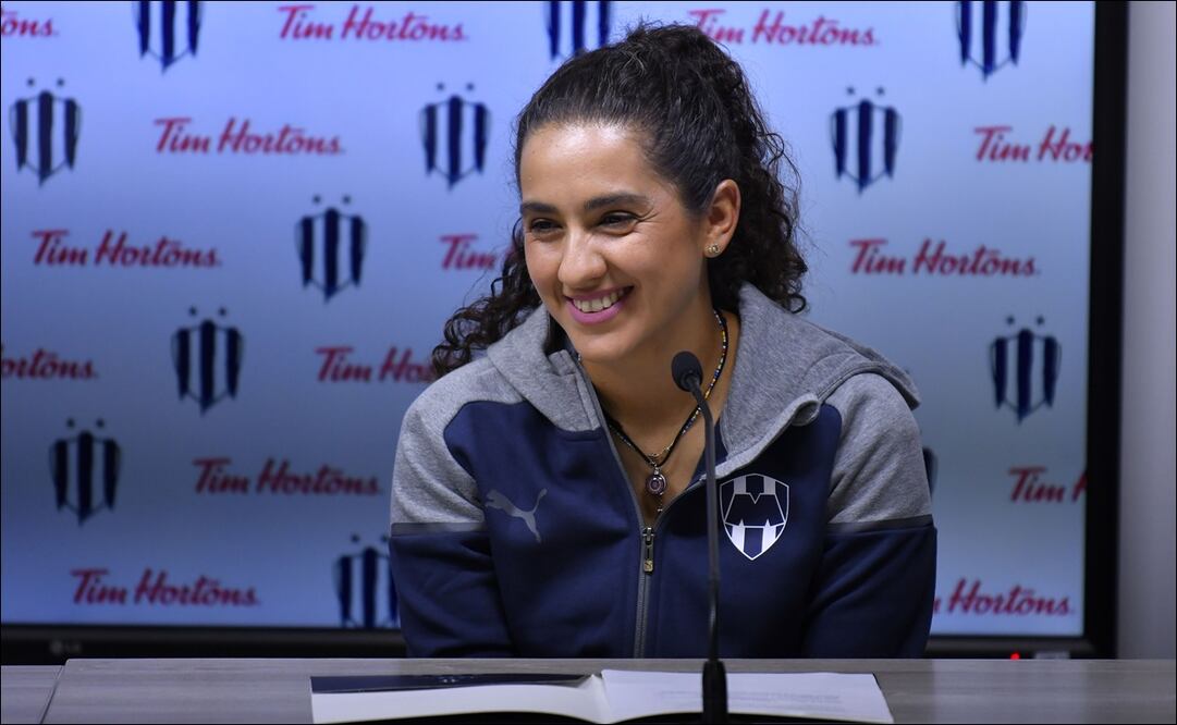 Eva Espejo no será más la entrenadora de Rayadas / Foto: Imago7