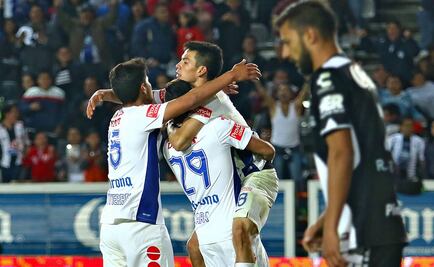 Pachuca reacciona y golea al Puebla