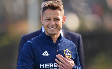 "Chicharito" aparece más en pantalla que en la cancha