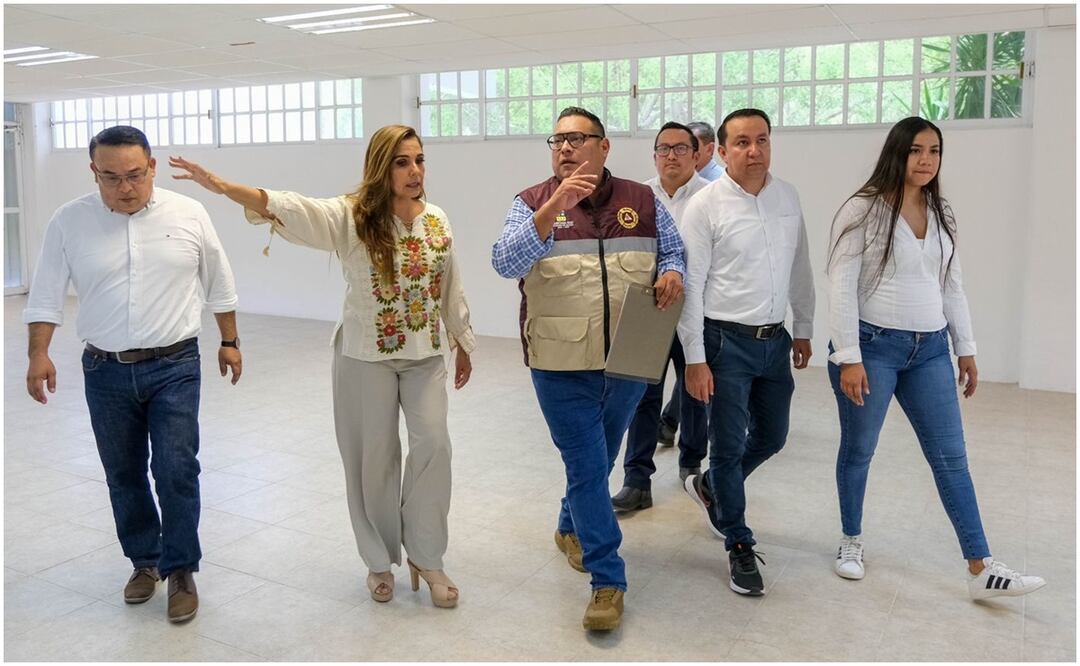 La Gobernadora y su equipo verificaron que las instalaciones estén en buen estado, que cuenten con botiquín de primeros auxilios, baños y tinacos en óptimas condiciones. Asimismo exhortó a la población a mantenerse informada sobre la temporada de lluvias y huracanes que se avecina. Foto: Especial