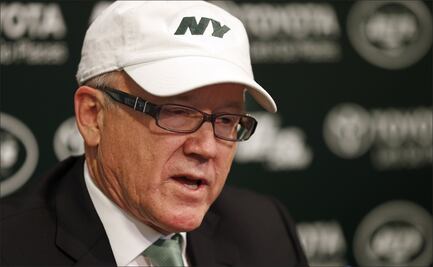 Dueño de los Jets, investigado por comentarios racistas y sexistas