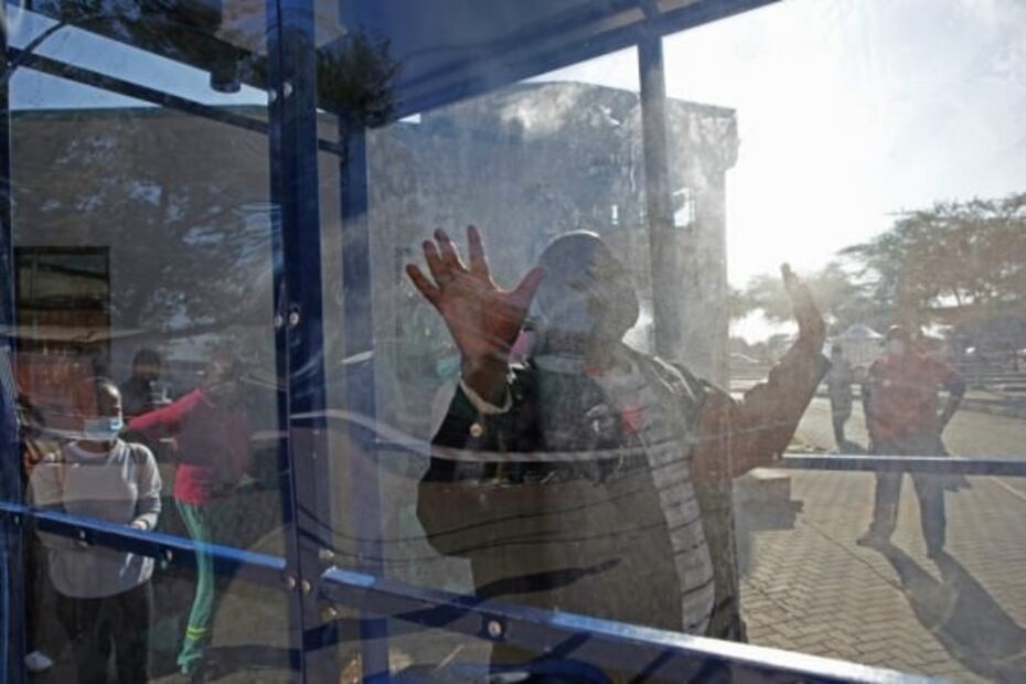 Así son los viajes poscuarentena en taxis de otros países