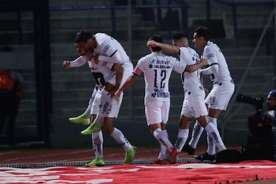 Pumas goleó al Atlas y aspira a Liguilla