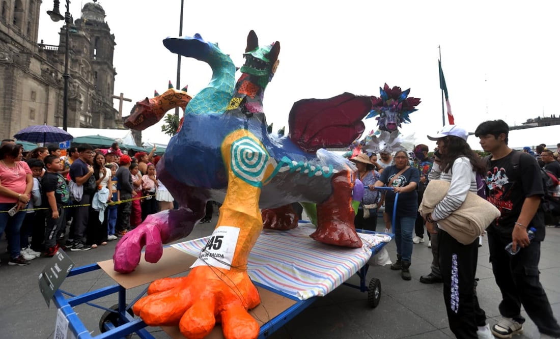 Más de 200 alebrijes desfilan del Zócalo al Ángel de la Independencia en la Ciudad de México, el sábado 18 de octubre de 2025. Foto: Gabriel Pano/EL UNIVERSAL