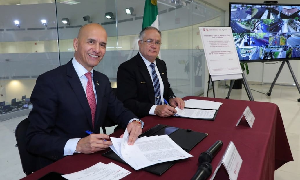 Ambos titulares aseguran que se brindará más seguridad a los usuarios y trabajadores del aeropuerto. Foto: Especial.