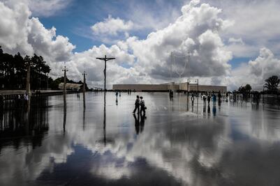 Papa Francisco viaja al santuario de Fátima