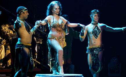 Roban vestuario a "Tongolele" de su casa