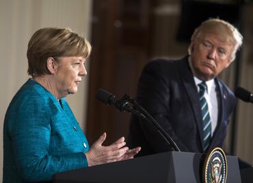 Trump se ha comprometido "personalmente" con acuerdo de Minsk: Merkel
