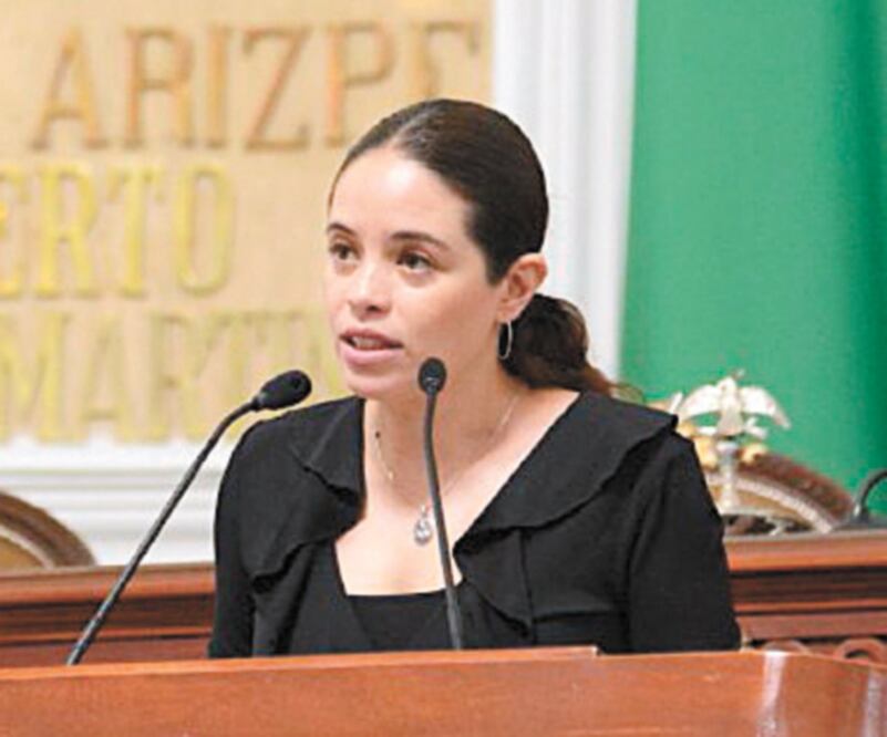 Postura. Patricia Báez, diputada del PAN, dice que en vez de recortar el presupuesto al turismo, el Gobierno debe darle apoyos extraordinarios. ARCHIVO EL UNIVERSAL