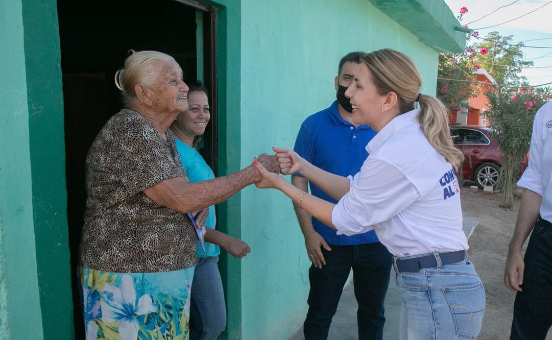 Foto: Facebook @RoxanaRubioV