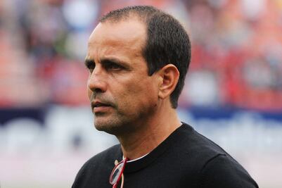 Oscar Pareja deja de ser técnico de Xolos