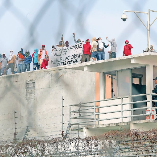 La prisión inaugurada en 1943 será demolida y en su lugar se construirá un parque recreativo, un teatro y el Archivo General del Estado, según el gobierno de Nuevo León. Este penal ya no cumplía los estándares para seguir operando. Fotos/EMILIO VÁSQUEZ