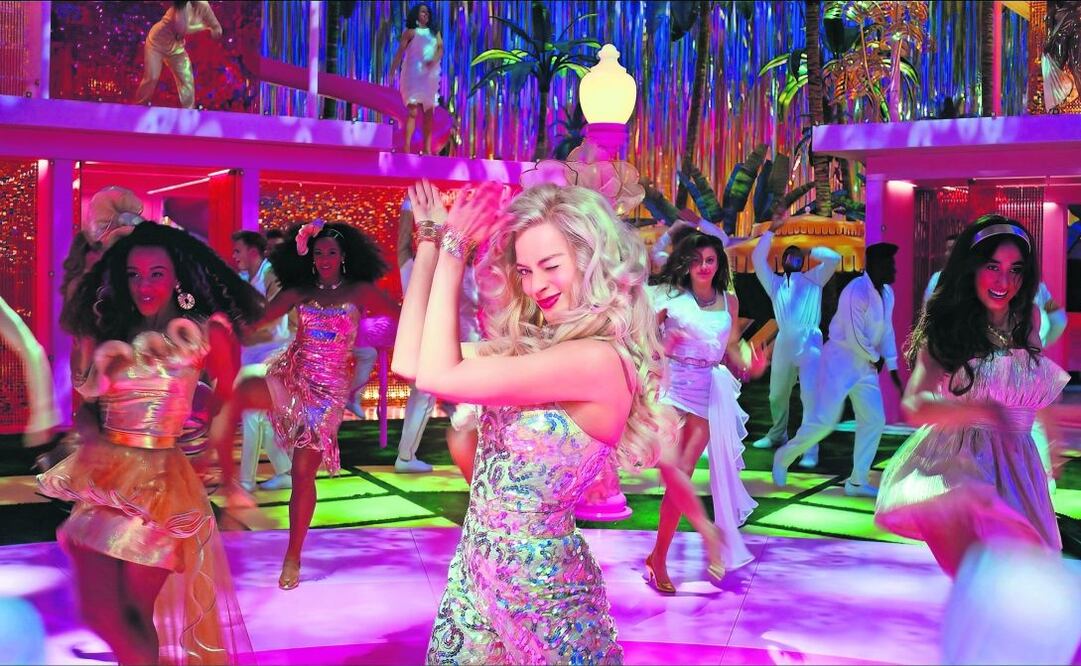 Margot Robbie interpreta a Barbie en el filme nominado al Oscar. Foto: Warner Bros