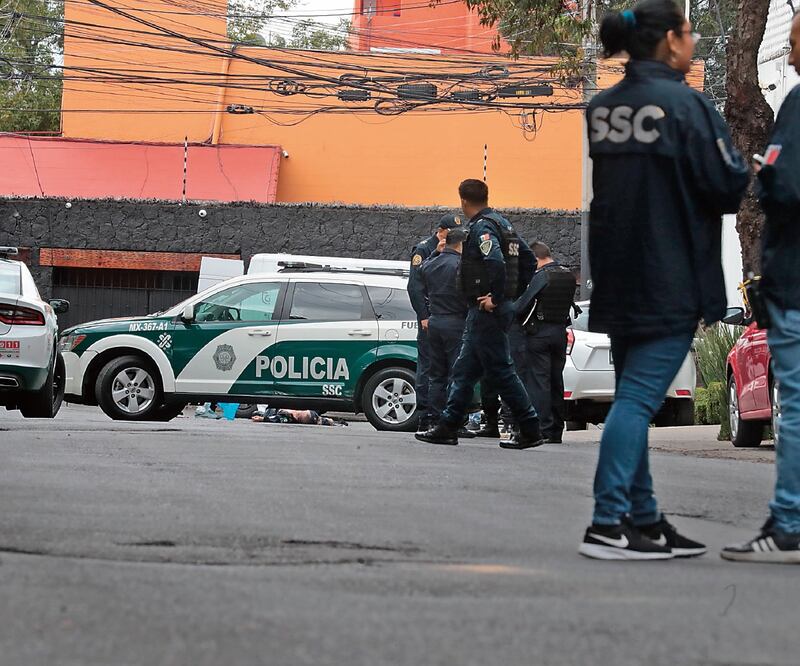El jefe de la policía lamentó el asesinato de un elemento de la corporación, quien intentó detener a los delincuentes. Foto: Ernesto Álvarez/EL UNIVERSAL