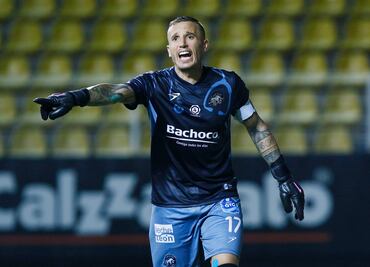 ¿Portero del Celaya agredió a árbitro asistente en la Liga de Expansión?