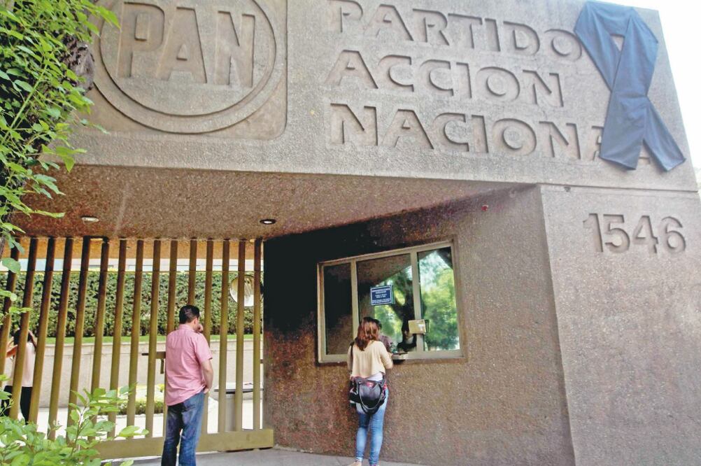 Desde septiembre, el blanquiazul anunció la implementación de un plan de austeridad que implicó despedir a 90% de los trabajadores de honorarios. (ARCHIVO EL UNIVERSAL)