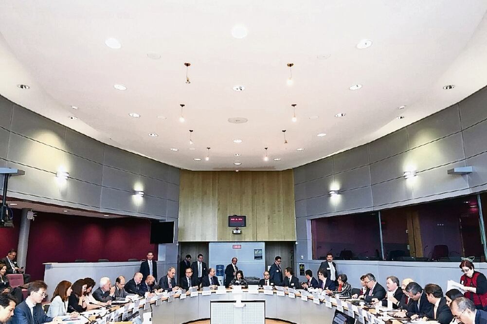 La primera ronda de negociaciones entre México y la Unión Europea para actualizar el tratado se realizó este lunes y martes en Bruselas (ARCHIVO EL UNIVERSAL)