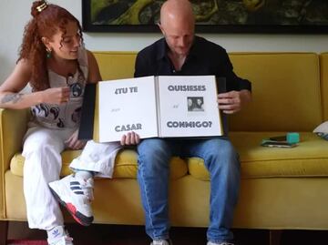 Así fue la romántica pedida de matrimonio de Facundo: ¡el anillo no le quedó a Delia!