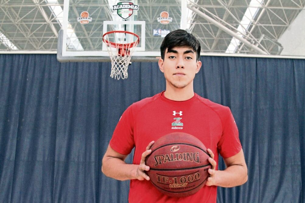 CARLOS MEJÍA. EL UNIVERSAL