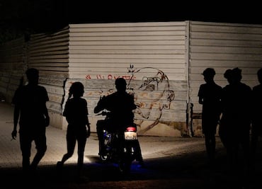 Tras 4 días de apagón, el 50% de la población recupera luz en La Habana; afectaciones provocan manifestaciones