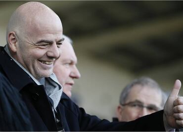 Infantino promete hacer público su salario