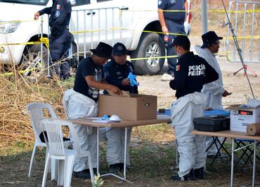 Suman 9 cuerpos recuperados de fosa en Tetelcingo
