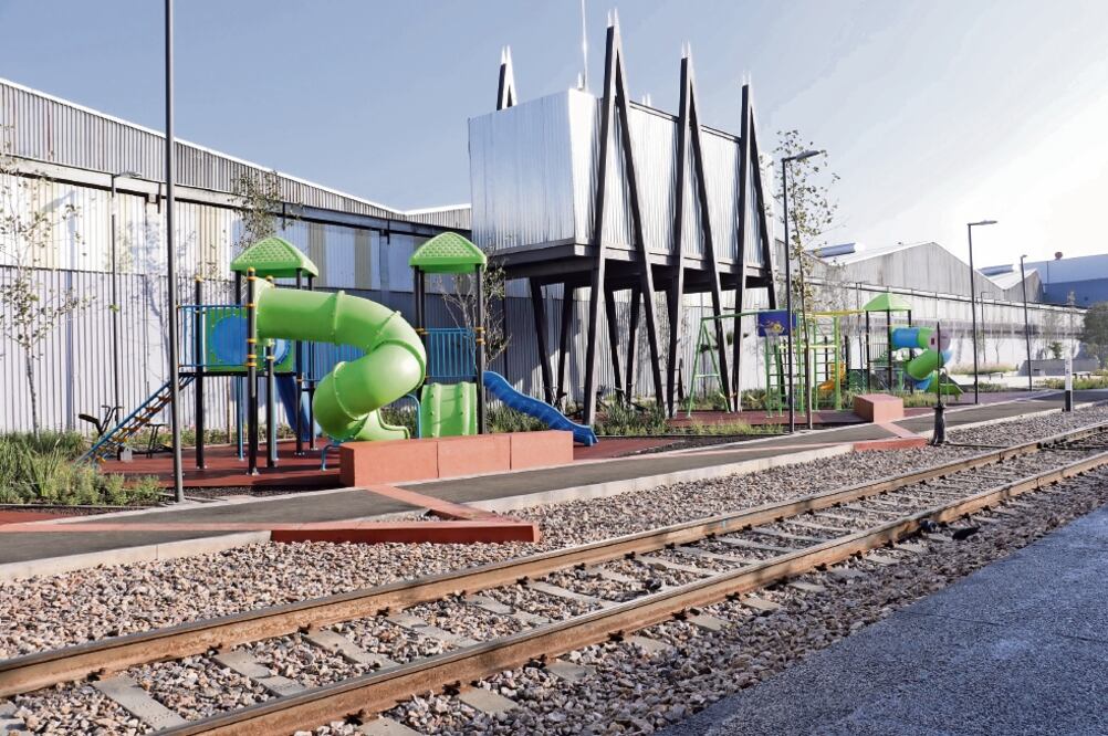 Rescate público. El nuevo parque cuenta con tres canchas, juegos infantiles, ciclovías y dos skate parks . (ESPECIAL)