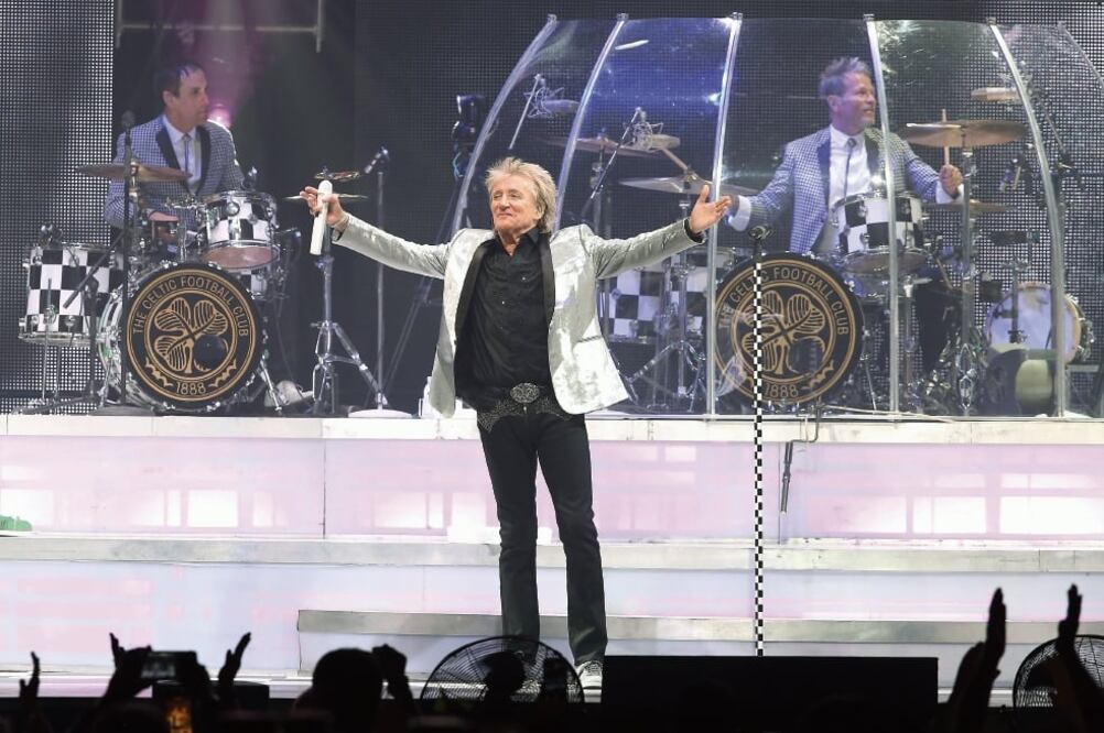 El cantante compensó los cinco años de ausencia (FOTOS: BERENICE FREGOSO. EL UNIVERSAL)