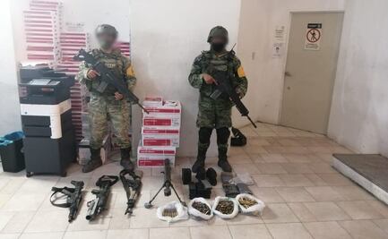 Decomisan drogas, armas y lanza granadas escondidas entre maleza en Tamaulipas